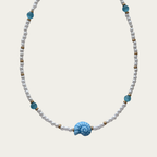 Collar de perlas con caracol rosa o azul