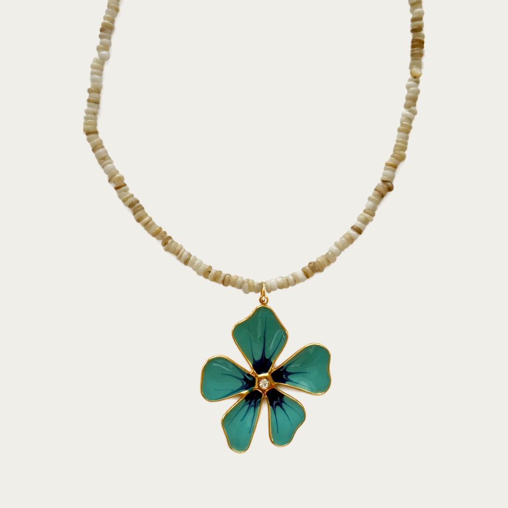 Collar con flor rosa o azul