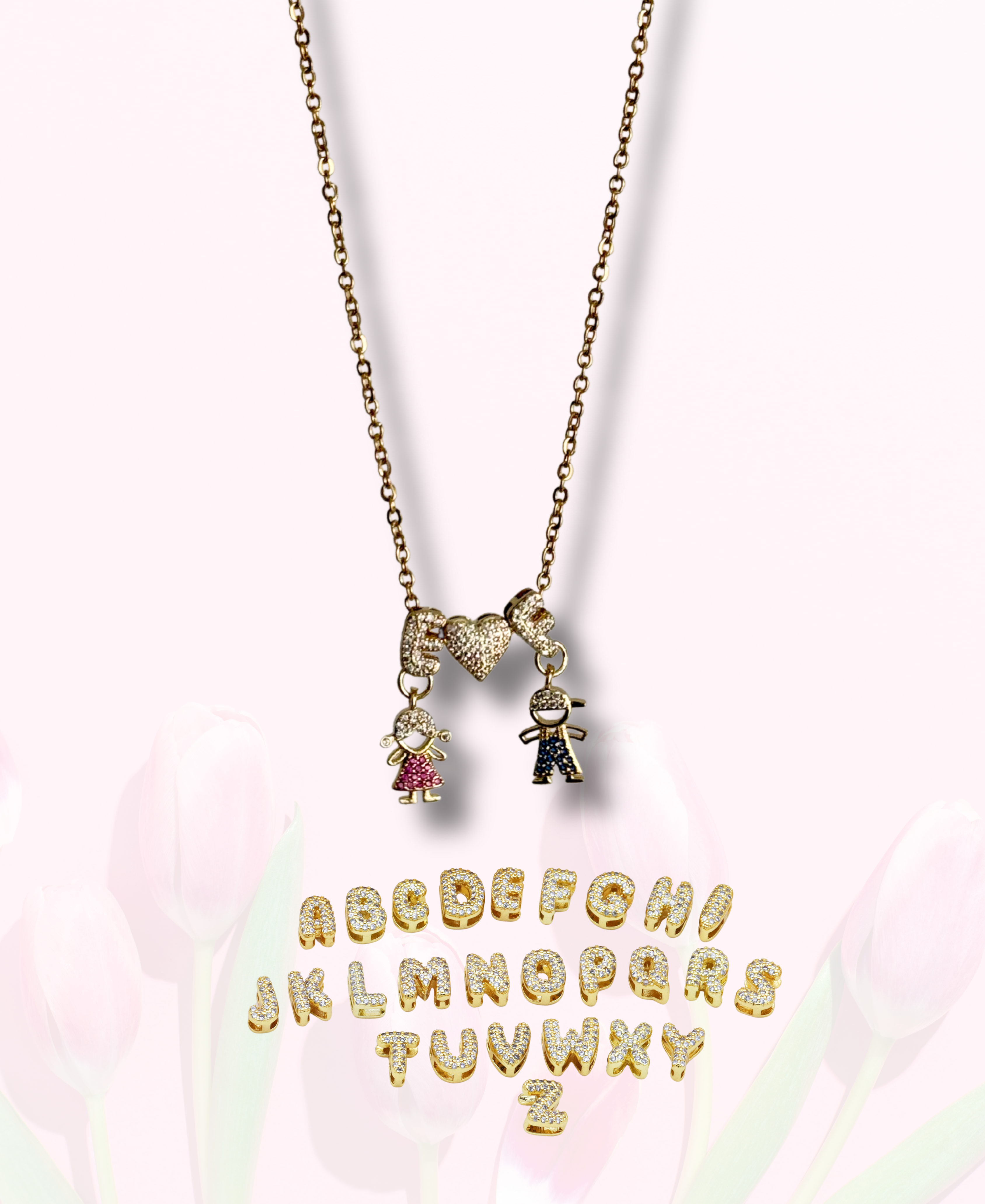 Collar con inicial y niño/a PRE-ORDEN