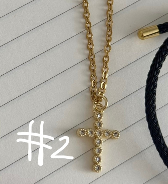 Collar cruz oro